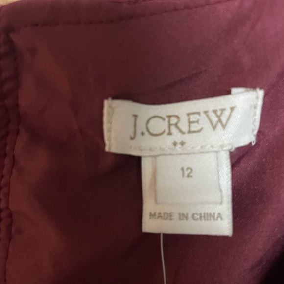 J.Crew size12 Scoop Neck Rich Burgundy Soft Velvet Sleeveless Blouse with Button - Picture 2 of 7